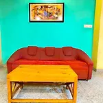 A Premium Hotel Kashi Inn Varanasi - Fully Air Conditioned Hotel At Prime Location - Near Ganga Ghat And Walking Kashi Vishwanath Temple - Hygiene & Spacious Room - With Wifi Facilities - Besat Hotel In Varanasi